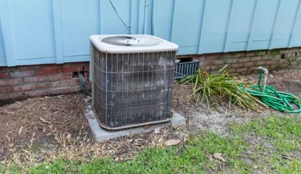 dirty condenser unit